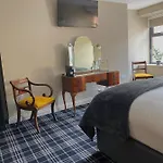The Lounge & Bar 3*