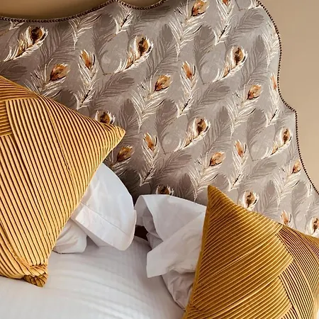 The Lounge & Bar Penrith