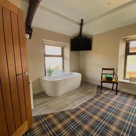 Hotel The Lounge & Bar