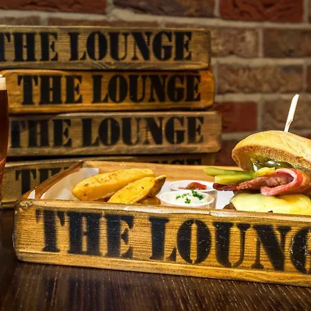 The Lounge & Bar 3*