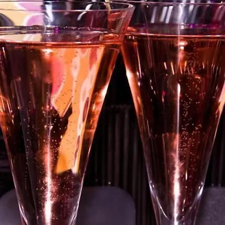 ザ ラウンジ ホテル＆バー