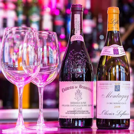 ザ ラウンジ ホテル＆バー ペンリス