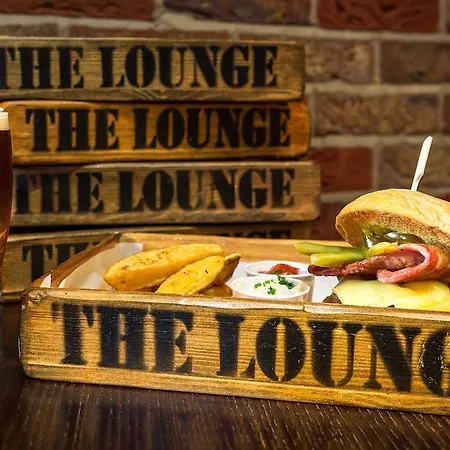 Hotel The Lounge & Bar 3*