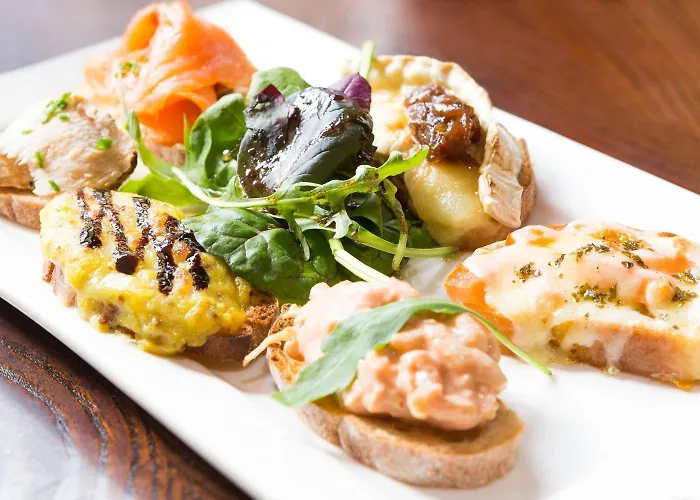 Hotel The Lounge & Bar