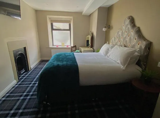 The Lounge & Bar 3* Penrith