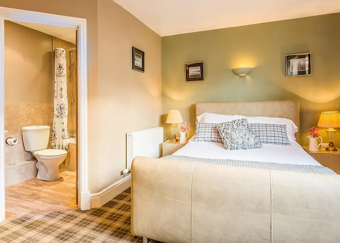 The Lounge & Bar Hotel Penrith