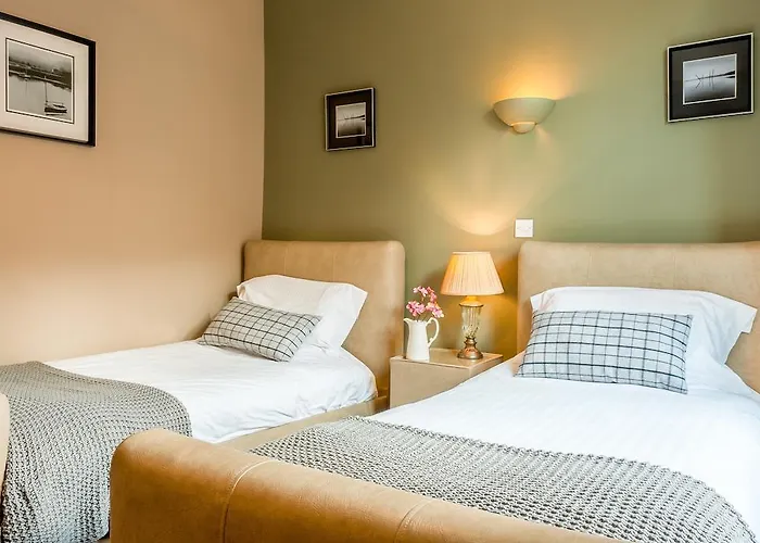 Hotel The Lounge & Bar 3*